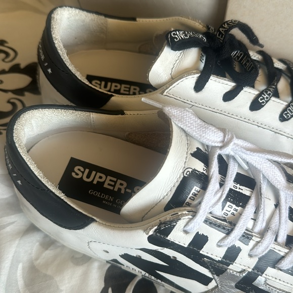 Golden Goose size 39 like new !! - Picture 9 of 9